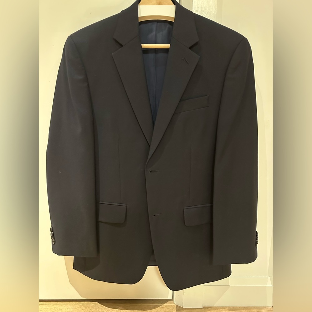 Michael Kors Men’s Navy Suit 38S